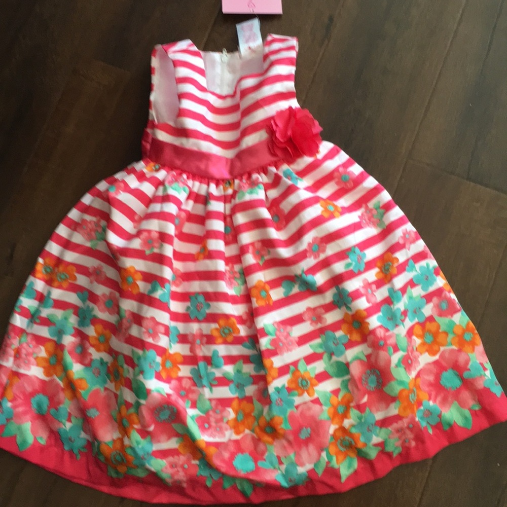 Girl dress